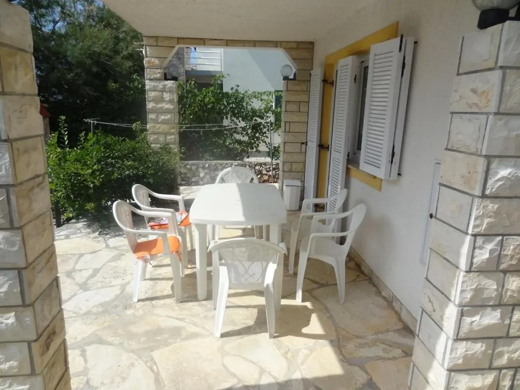 Big Terrace Apartment Vir